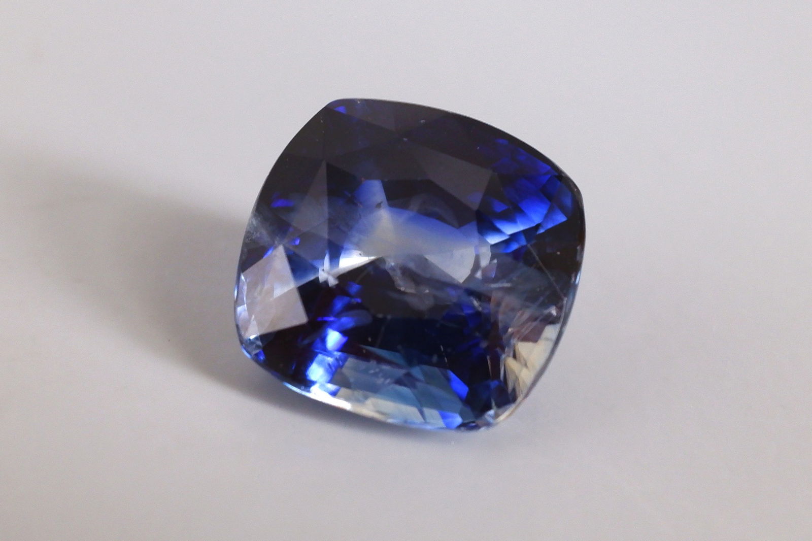 kashmir sapphire for sale