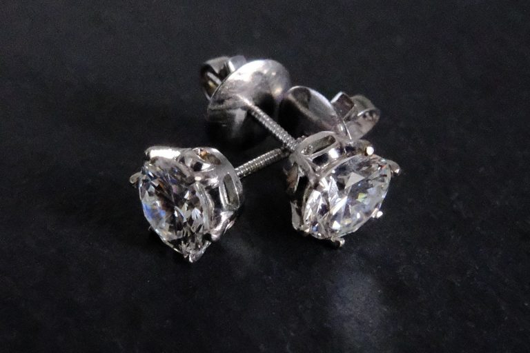 2.4ctw 1 carat Diamond Stud Earrings Screw Back | Gem Gardener