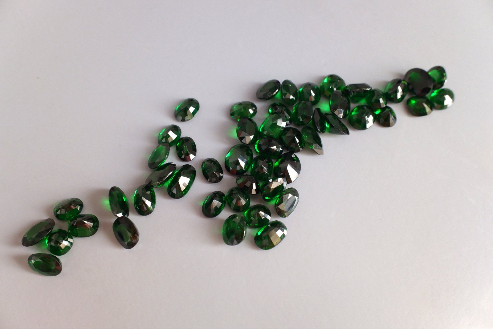 |||tsavorite garnet loose parcel video||
