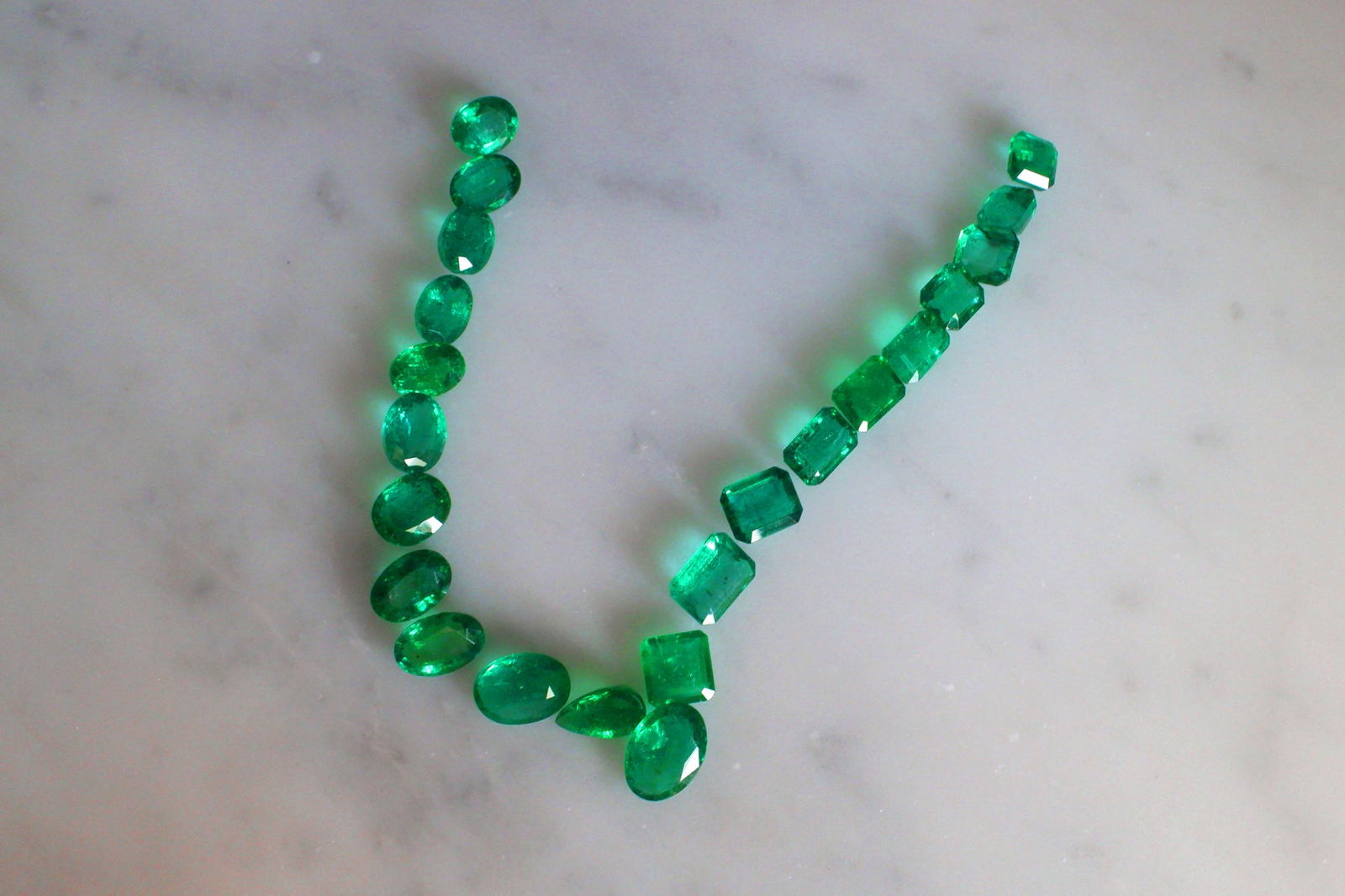 Gem Gardener, emerald stone necklace, emerald stone lot, emerald necklace singapore, loose emerald stones