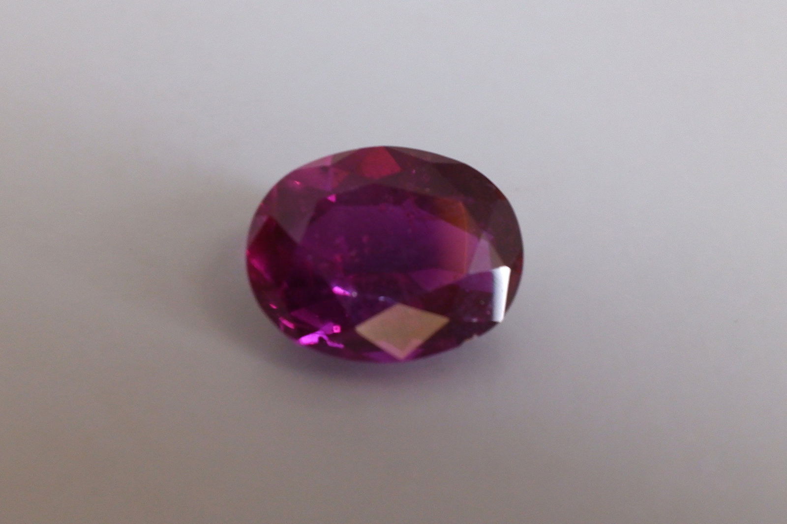 Gem Gardener, purple red sapphire, unheated purple sapphire, unheated sapphires for sale, unheated sapphire singapore