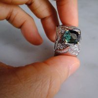Gem Gardener, alexandrite diamond ring, Brazilian alexandrite ring, alexandrite ring singapore, rare gemstones for sale, 4 ct alexandrite