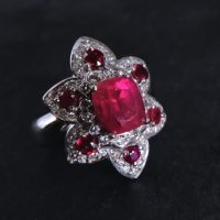 Unheated Ruby Flower Cluster Ring 18k