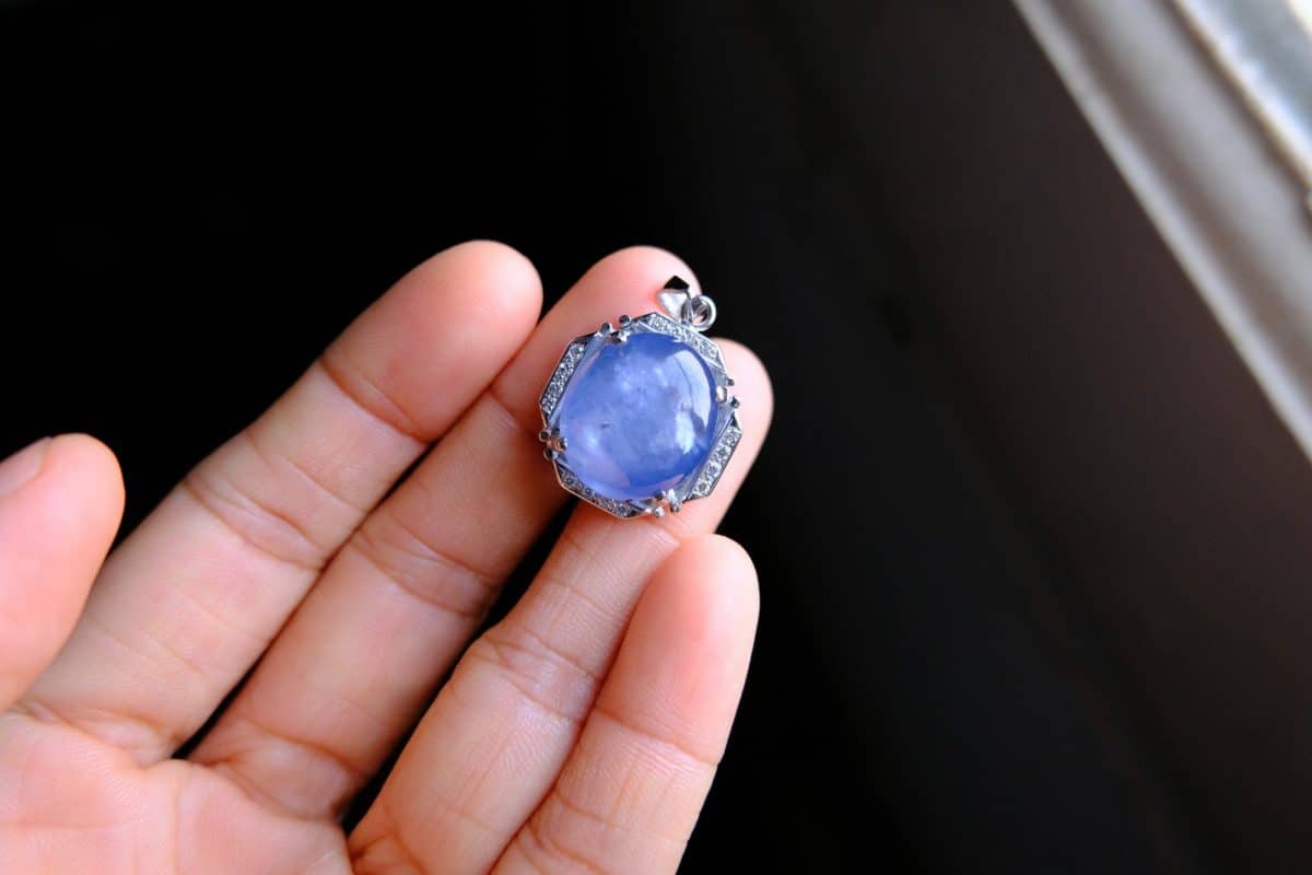 blue star sapphire pendants