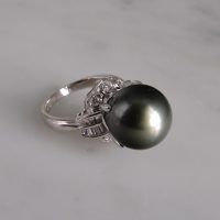 Gem Gardener, black south sea pearl ring, black pearl diamond ring, 14mm pearl ring, single black pearl ring, black pearl jewelry singapore
