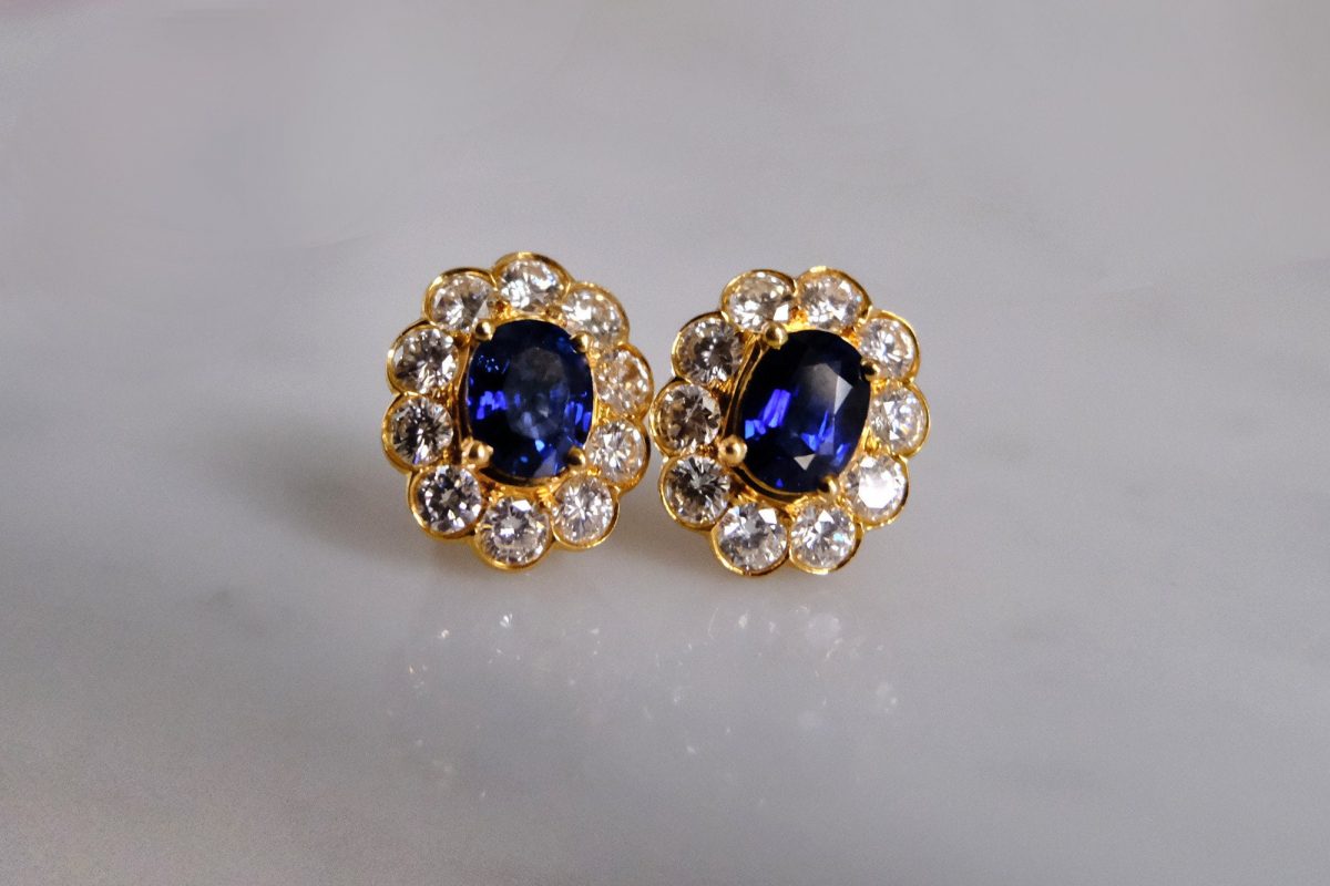 Perfect Blue Sapphire Diamond Stud Earrings 18k | Gem Gardener