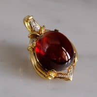 Red Spessartite Garnet Cabochon Pendant 18k