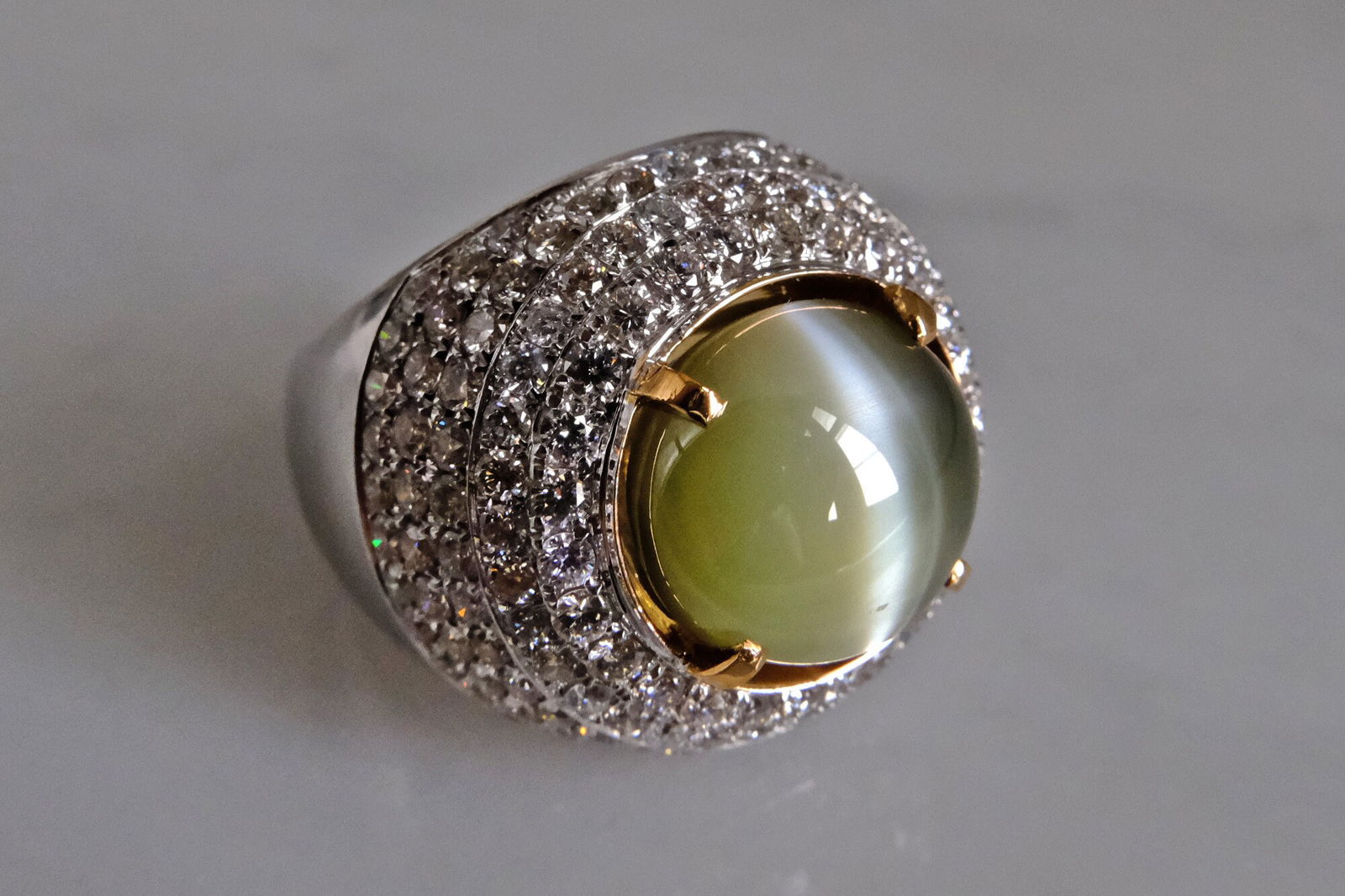 Gem Gardener, mens chrysoberyl cats eye ring, cats eye ring mens,, chrysoberyl cat's eye ring for sale, big cats eye stone