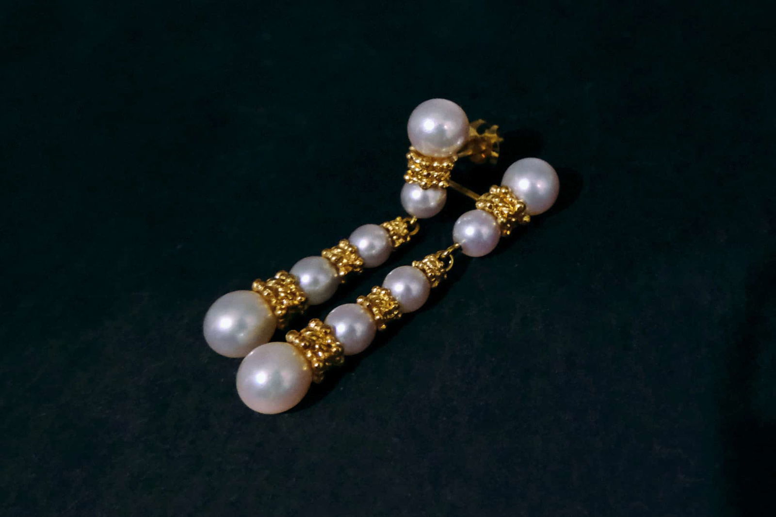 Gem Gardener, Chinese pearl earrings, traditional chinese earrings, dainty pearl drop earrings, pearl dangle drop earrings, pearl earrings singapore, vintage pearl earrings, antique pearl jewellery