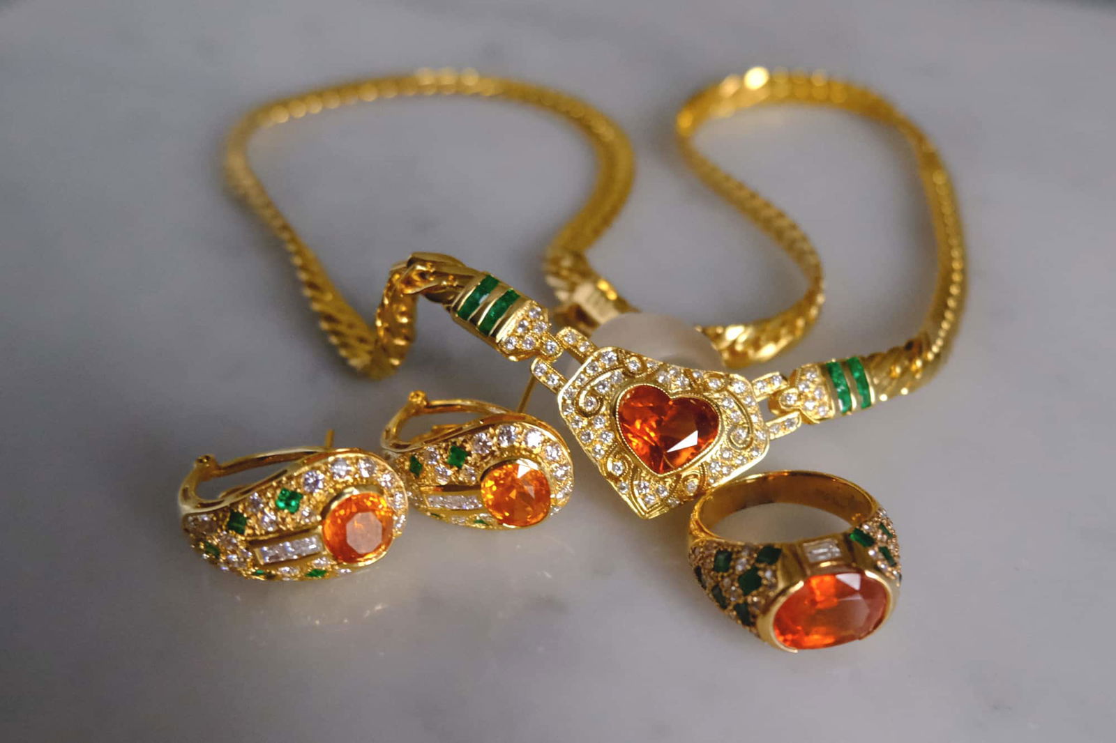 Gem Gardener, Orange Sapphire Necklace Jewelry, safari gold jewelry, safari jewelry necklace, orange sapphire earrings, orange sapphire ring, orange sapphires stones, vintage jewellery singapore
