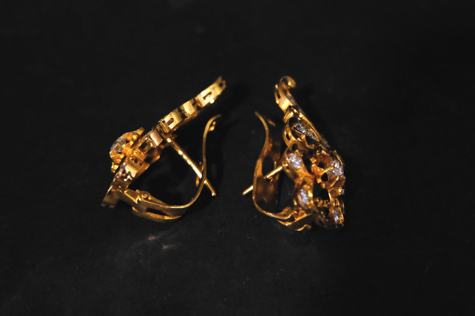 Gem Gardener, peranakan jewellery singapore, vintage cluster earrings, peranakan earrings singapore, diamond huggie earrings yellow gold, antique diamond earrings