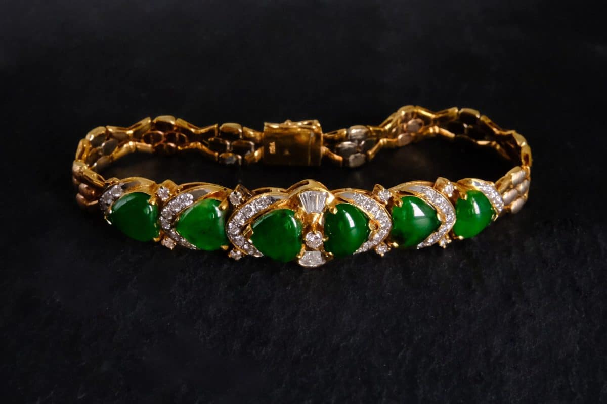 Gem Gardener, Vintage Chinese Jade Bracelet, art deco jade bracelet, vintage jade jewelry for sale, jade and diamond bracelet, jade jewellery singapore, vintage gold bracelets for sale