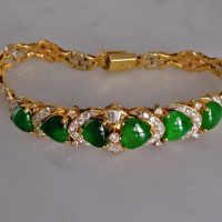 Vintage Chinese Jade Bracelet, art deco jade bracelet, vintage jade jewelry for sale, jade and diamond bracelet, jade jewellery singapore, vintage gold bracelets for sale, Gem Gardener
