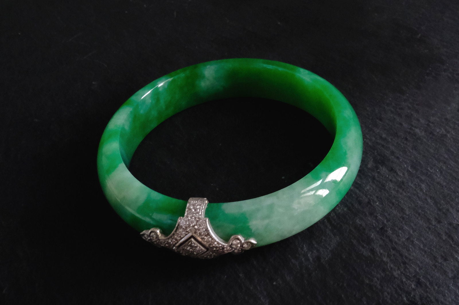 Gem Gardener, green jadeite jade bangle, jade bangle 55, jade bangle singapore, jade bangle with diamonds, art deco jade jewelry, 55mm jadeite bangle