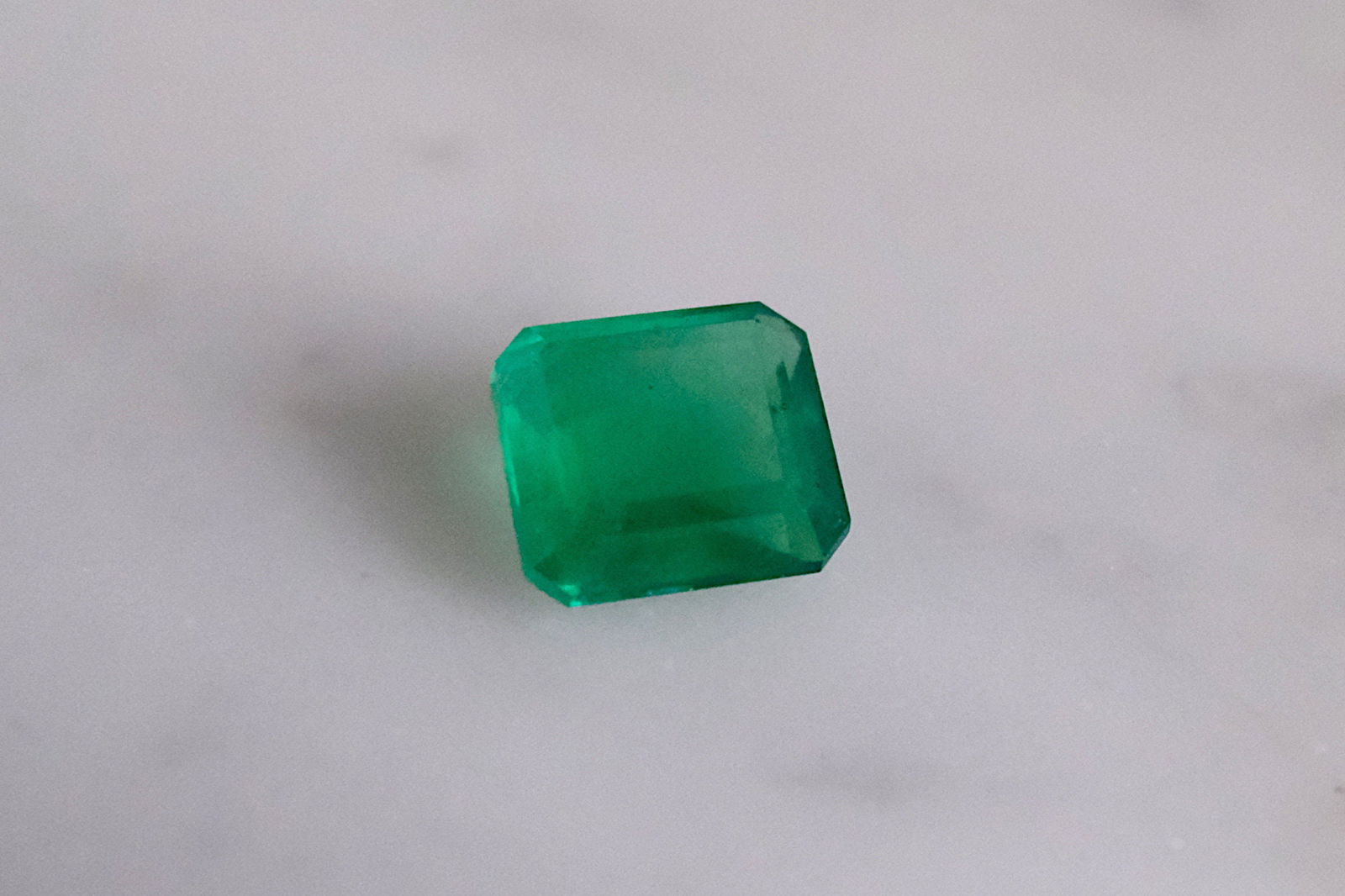 6ct Super Clean Emerald Stone | Gem Gardener