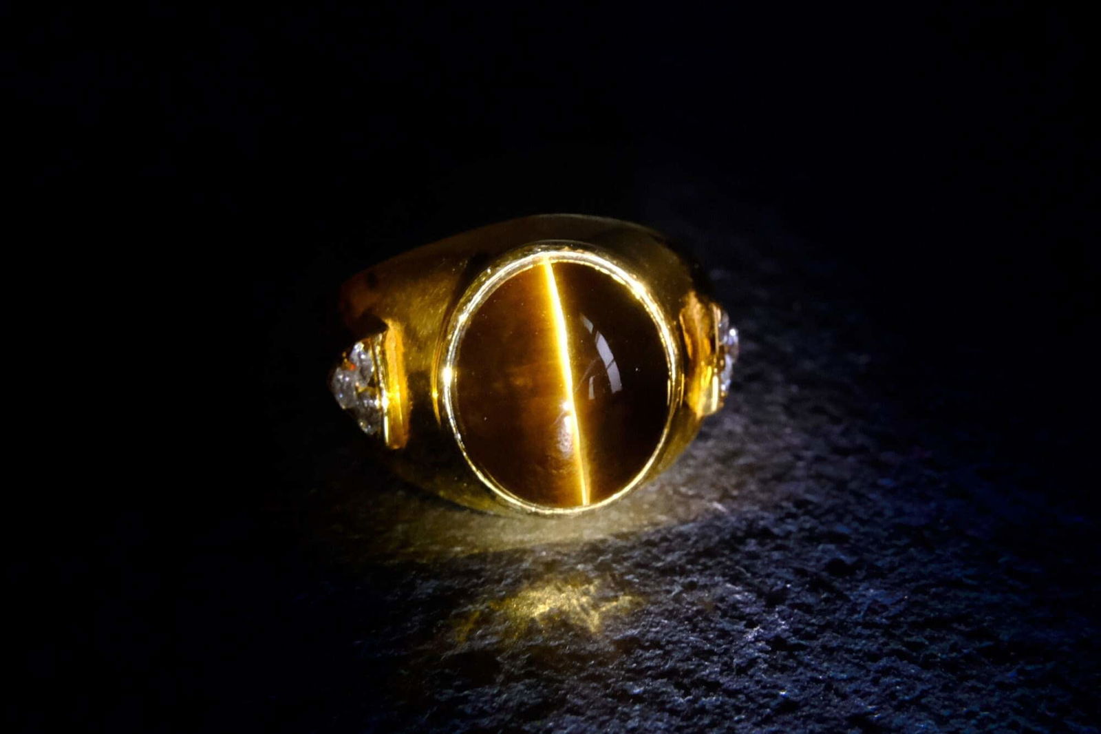 Gem Gardener, Tourmaline Cat Eye Ring, vintage cats eye ring, cats eye mens ring vintage, vintage gold rings mens, vintage rings men