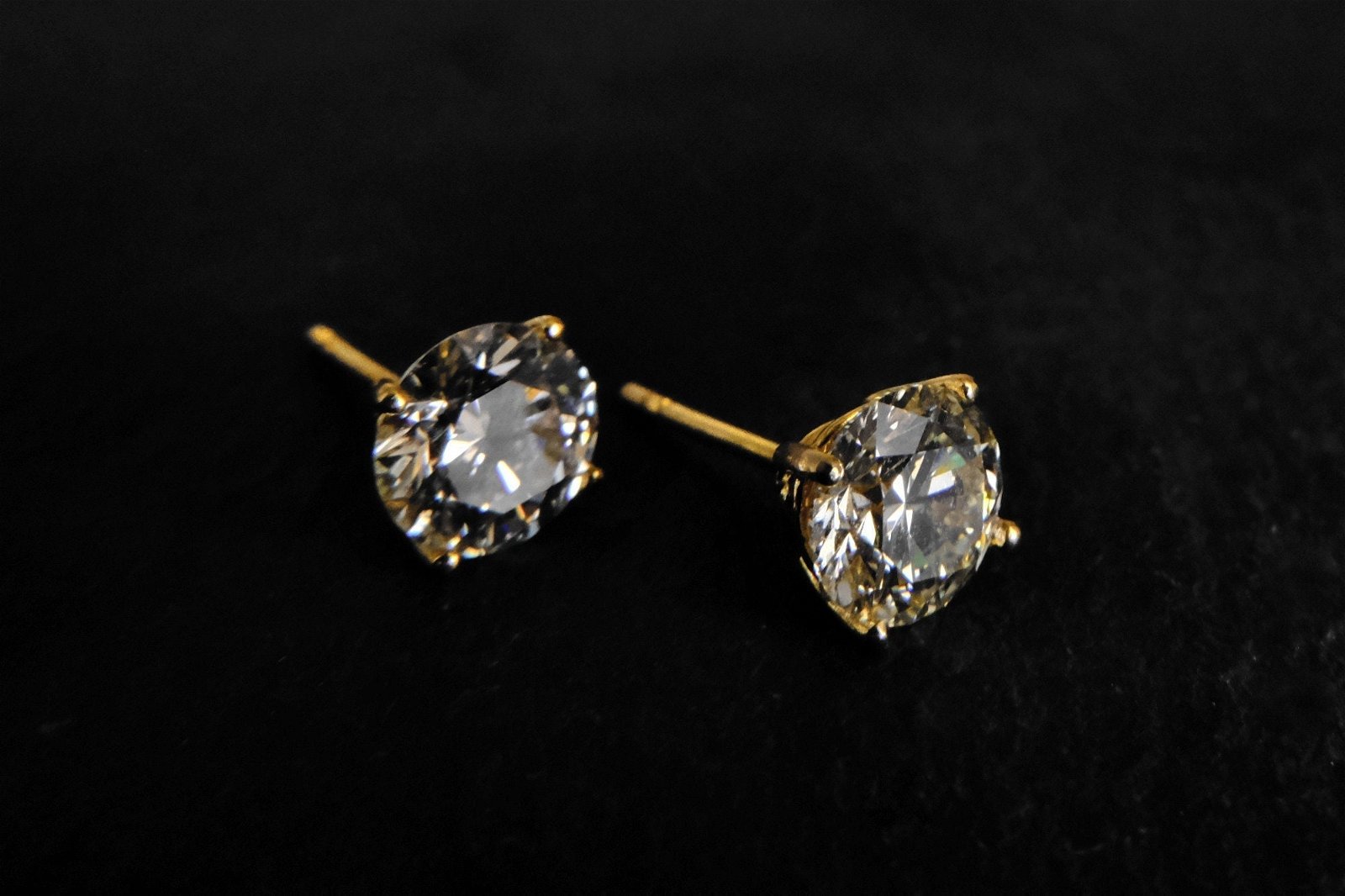 3ctw Diamond Stud Earrings 18k | Gem Gardener