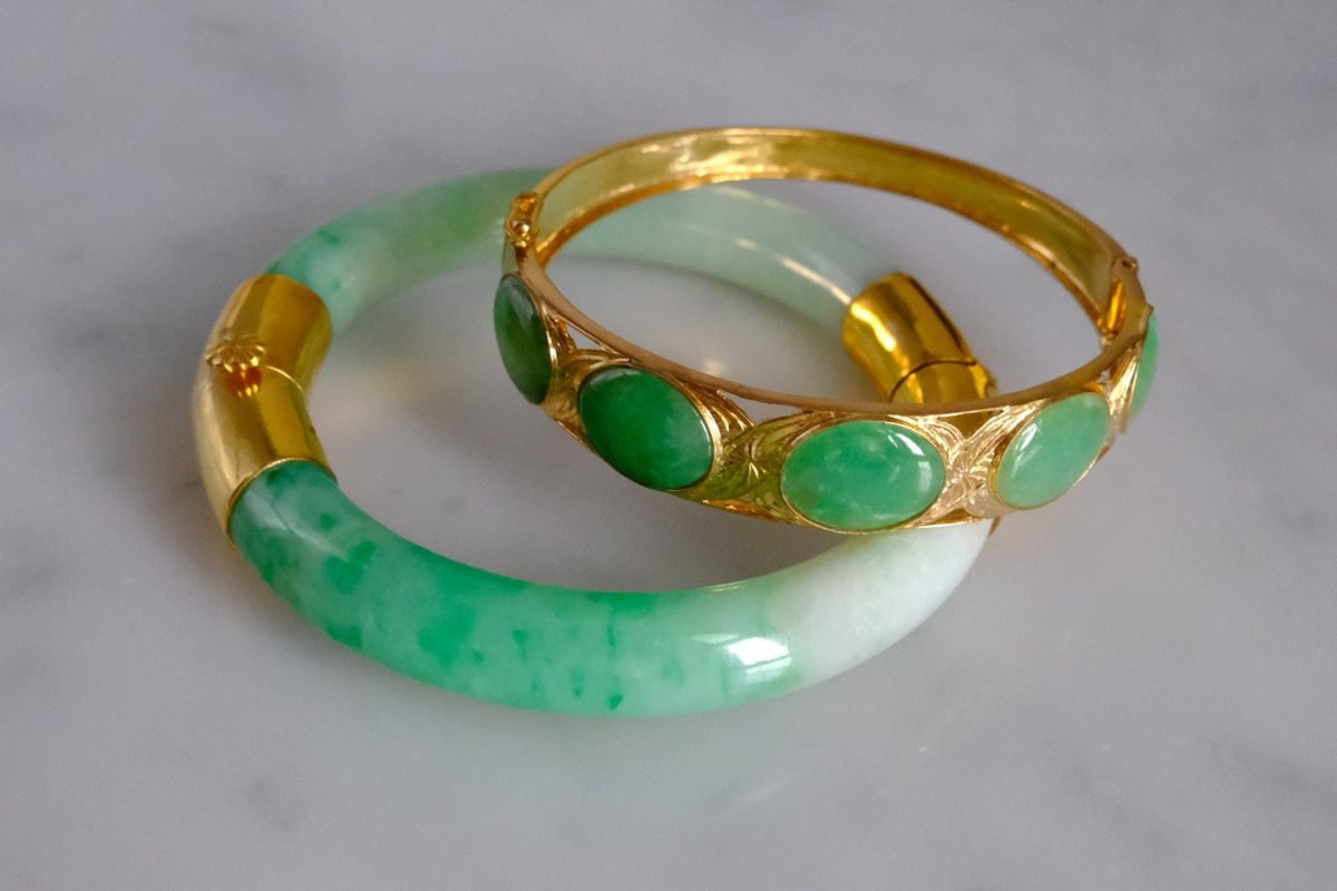 jade bangle gold