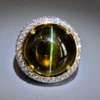 Gem Gardener, large cat eye stone ring, natural cat's eye chrysoberyl, alexandrite cat's eye gemstone, alexandrite cat's eye ring, men's chrysoberyl cat's eye ring, rare gemstones for sale