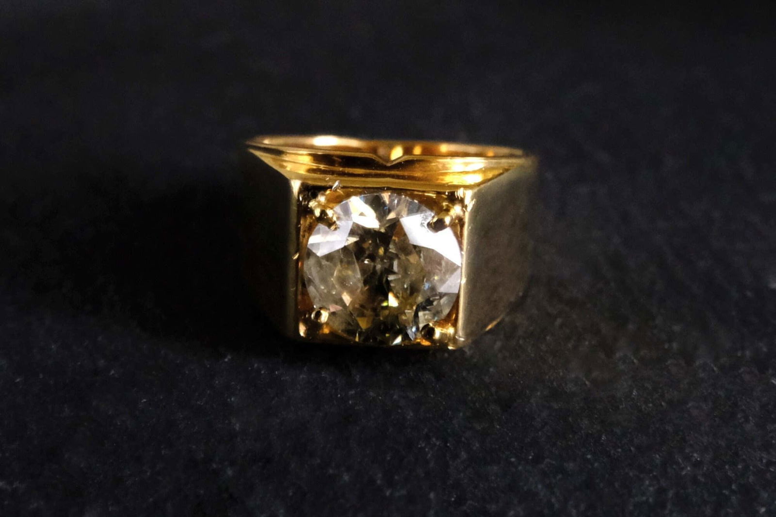 Gem Gardener, diamond ring mens solitaire, diamond ring singapore, vintage diamond rings for sale, 3ct diamond ring mens, 3 carat diamond solitaire ring mens