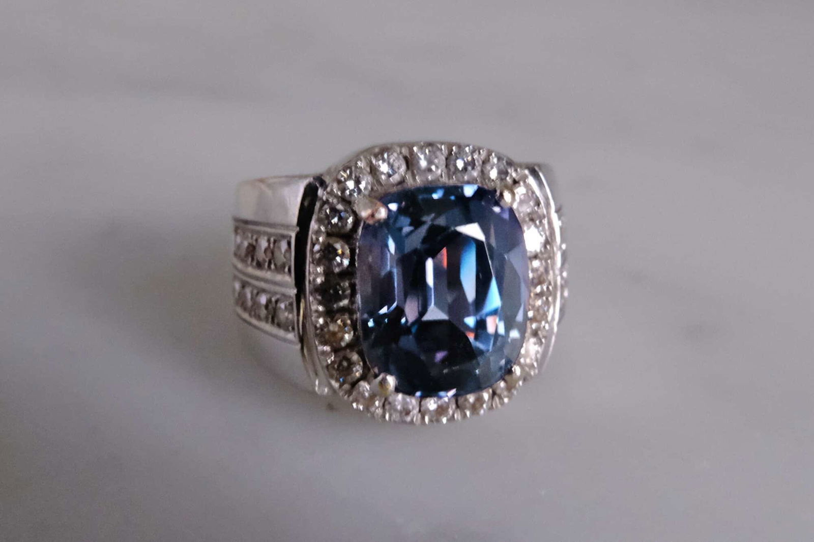 Gem Gardener, Mens Blue Spinel Ring, blue purple spinel rings, blue spinel rings for sale, spinel ring singapore