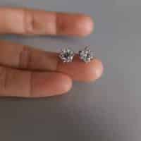 GIA 1 carat Each Diamond Stud Earrings E/VS