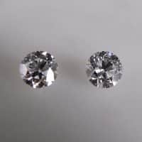 GIA 1 carat Each Diamond Stud Earrings E/VS