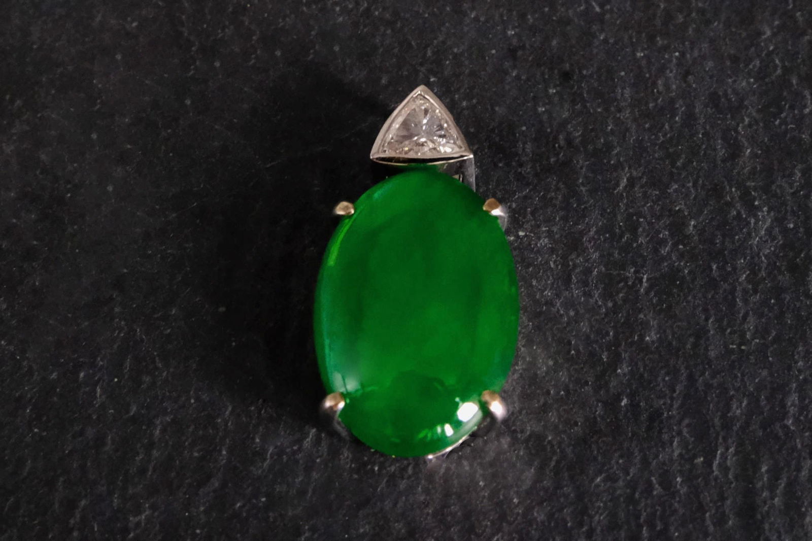 Gem Gardener, green jade pendant necklace, imperial green jade pendant, jade pendant singapore, jade necklace singapore
