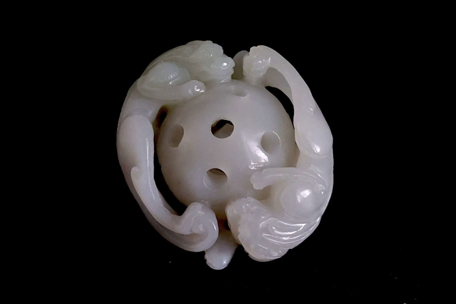 Mutton Fat Nephrite Jade, chinese qilin nephrite, white nephrite jade, objects of vertu, chinese nephrite carvings, vintage nephrite carving, vintage carved nephrite jade, Gem Gardener