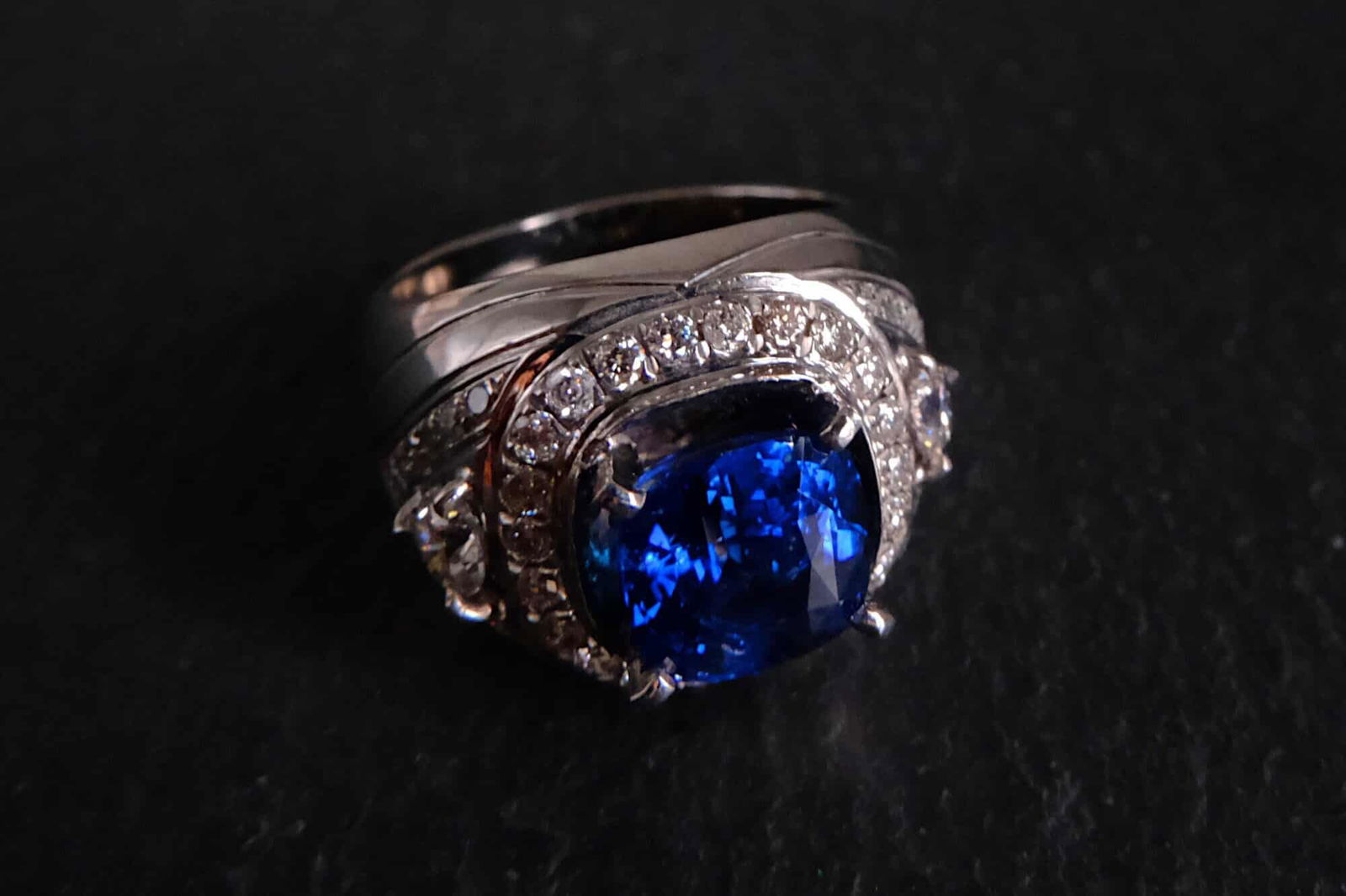 Blue Sapphire Mens Ring, blue sapphire mens rings for sale, royal blue sapphire ring, vintage sapphire rings for sale, blue sapphire ring singapore, Gem Gardener