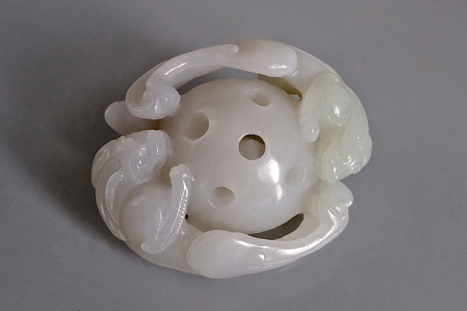 Mutton Fat Nephrite Jade, chinese qilin nephrite, white nephrite jade, objects of vertu, chinese nephrite carvings, vintage nephrite carving, vintage carved nephrite jade, Gem Gardener