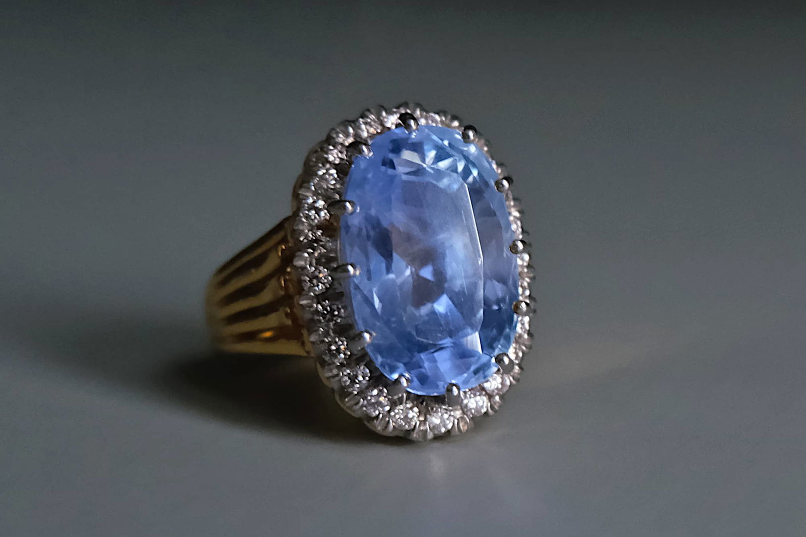 light blue sapphire ring, 15ct natural blue sapphire, light blue sapphire stone, blue sapphire halo ring, unheated blue sapphire ring, blue sapphire ring singapore, nizam jewelry, Gem Gardener