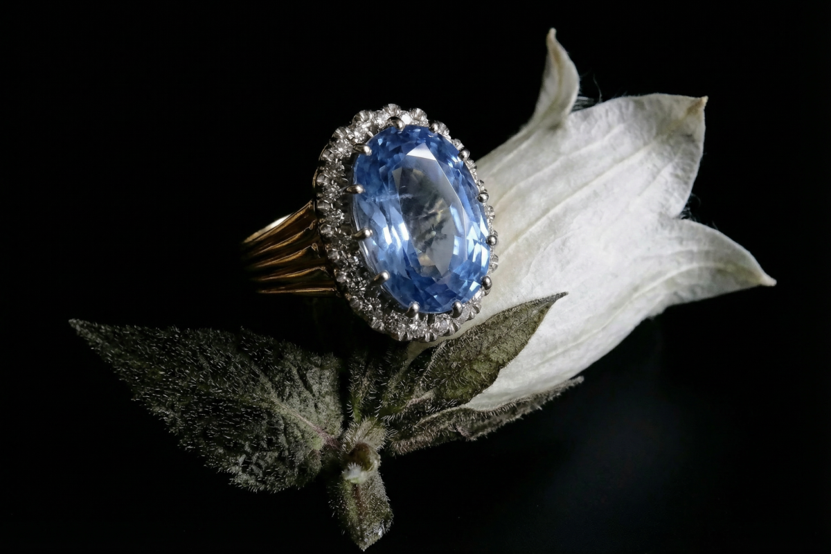 light blue sapphire ring, 15ct natural blue sapphire, light blue sapphire stone, blue sapphire halo ring, unheated blue sapphire ring, blue sapphire ring singapore, nizam jewelry, Gem Gardener