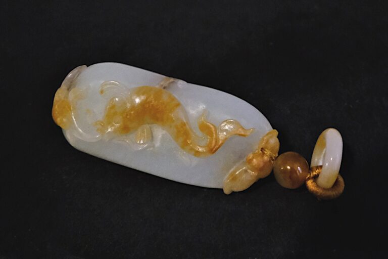 Jade Carp Pendant, nephrite jade fish, nephrite jade carving pendant, nephrite jade pendant necklace, nephrite jade singapore, jade koi fish pendant