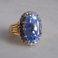 light blue sapphire ring, 15ct natural blue sapphire, light blue sapphire stone, blue sapphire halo ring, unheated blue sapphire ring, blue sapphire ring singapore, nizam jewelry, Gem Gardener