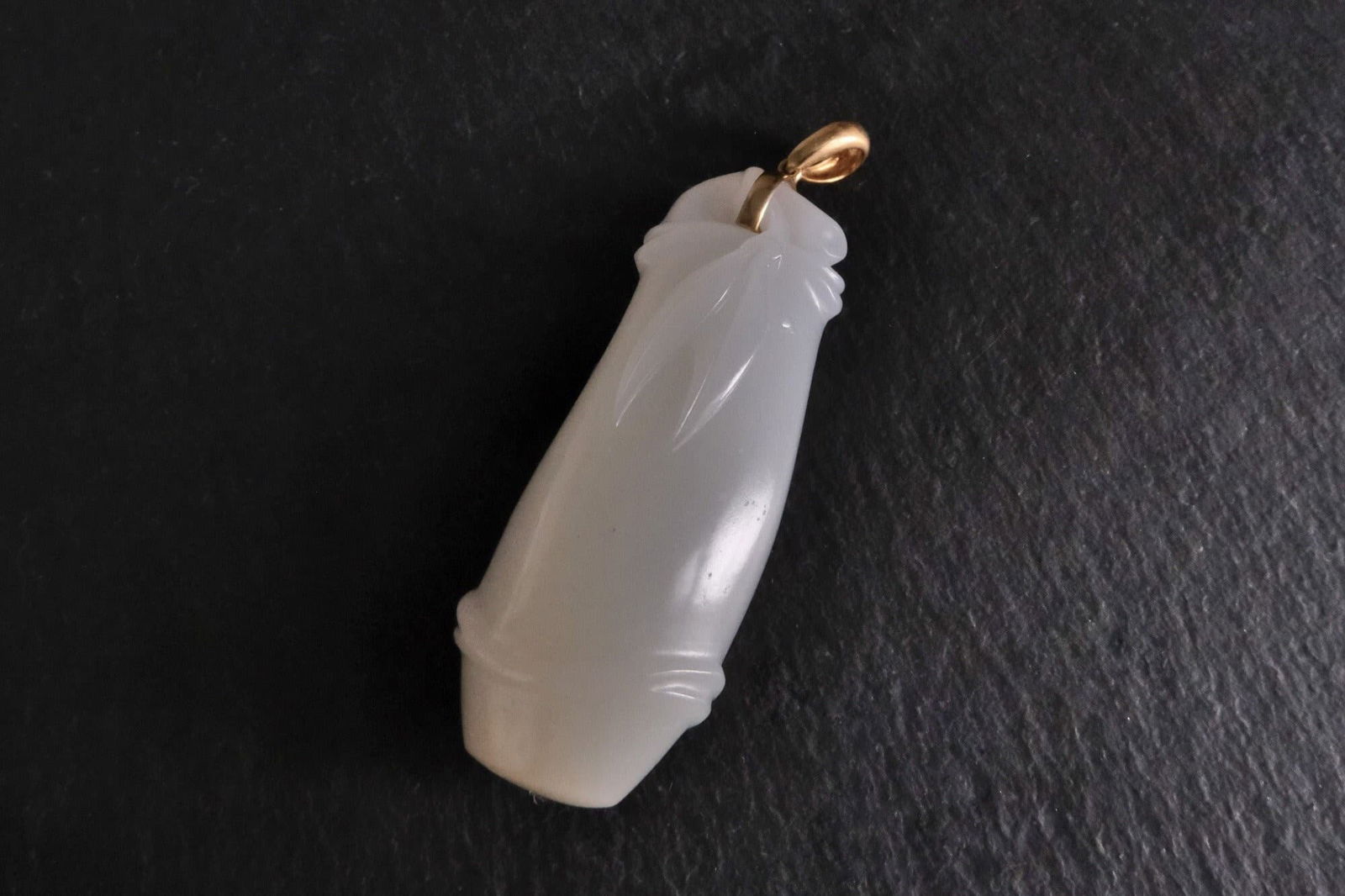 russian nephrite jade, Carved White Nephrite Jade Pendant, carved jade nephrite pendant, white jade pendant, high quality jade jewelry, jade jewellery singapore, Gem Gardener