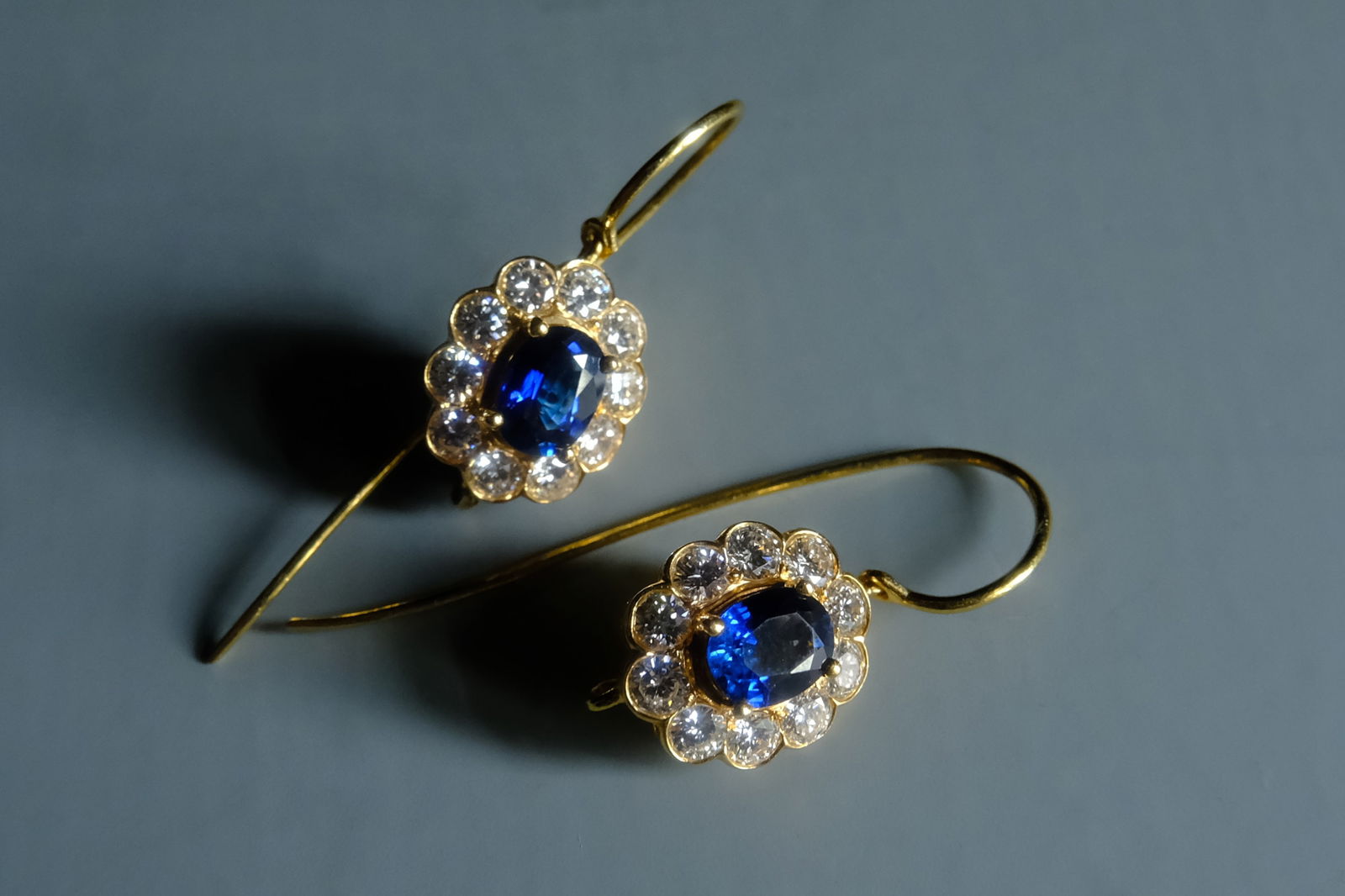 Sapphire Diamond Drop Earrings, royal blue sapphire earrings, drop earrings singapore, sapphire earrings singapore, blue sapphire dangle earrings, sapphire drop earrings yellow gold, Gem Gardener