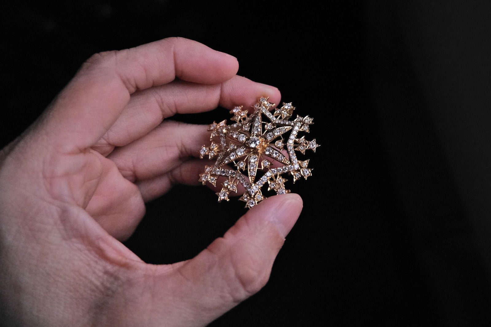 Diamond Brooch/Pendant, peranakan brooch, antique diamond brooches for sale, antique diamond pendant brooch, vintage peranakan jewellery, antique gold jewellery singapore, Gem Gardener