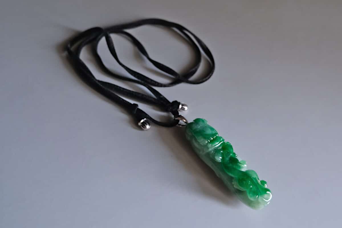 Vintage Jadeite Jade Carving Pendant Belt Hook 18k