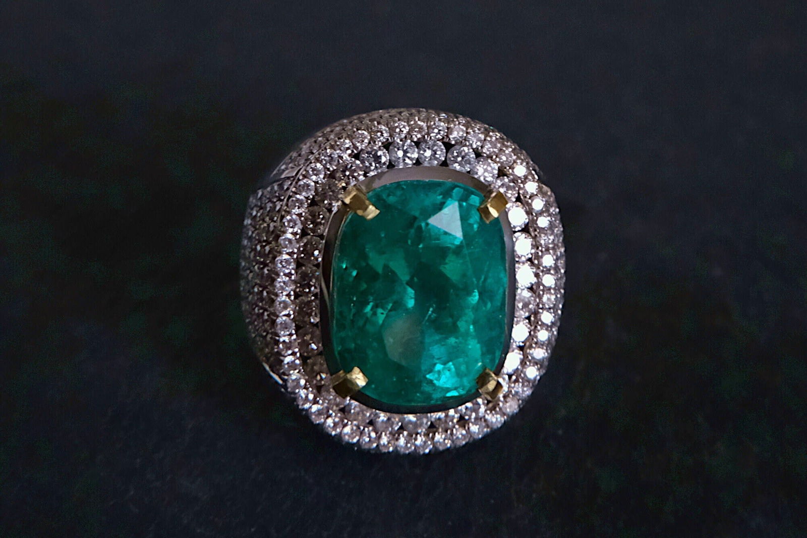 Big Emerald Mens Ring, big colombian emerald ring, emerald intense green, big emerald stone gold ring, large emerald ring buy, large emerald diamond ring for sale, Gem Gardener