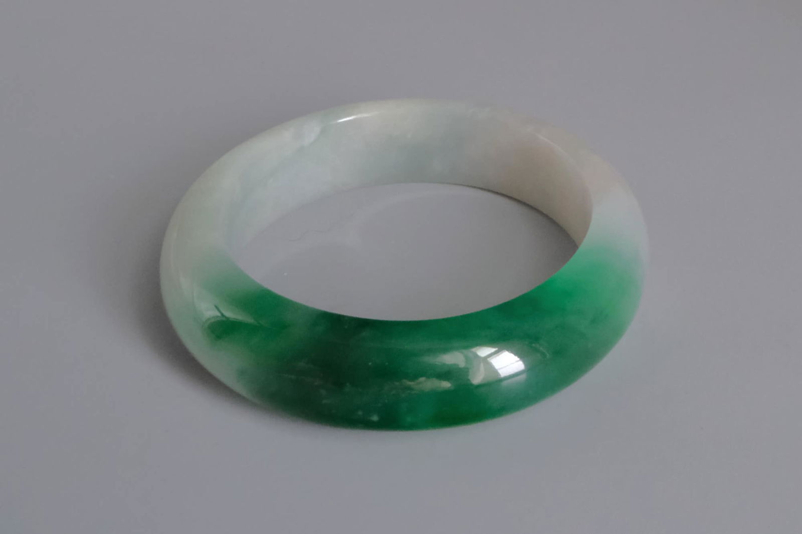 Green Jadeite Jade Bangle, buy jade bangle singapore, bright green jade bangle, 54mm jade bangle, Gem Gardener