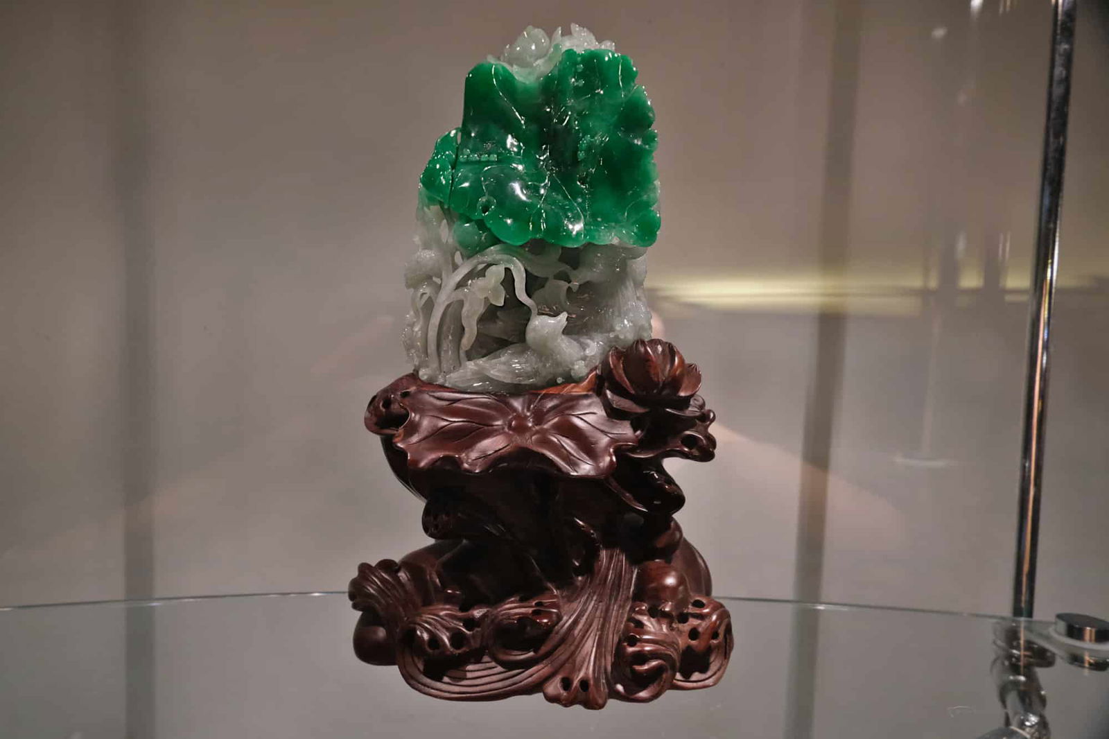 Green Jade Carving, chinese jade carvings for sale, jade duck carving, auction jade stone, small jade sculpture, buy jade carvings, old jade carvings, jade carving art, Gem Gardener
