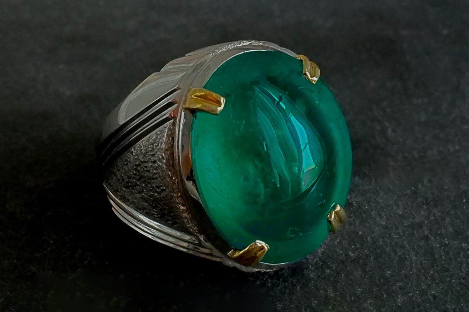 large emerald stone ring, emerald stone cabochon ring, large emerald stone ring, big colombian emerald ring, emerald cabochon stone price, buy colombian emerald, rare gemstones for sale, Gem Gardener