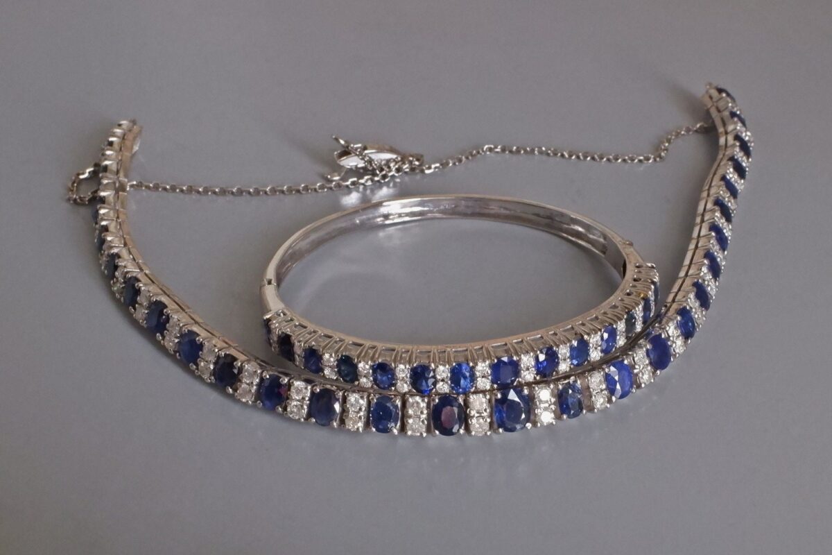 sapphire necklace and bracelet set, Burmese Sapphire Necklace, unheated sapphire necklace, natural blue sapphire necklace set, unheated sapphires singapore, blue sapphire singapore, Gem Gardener