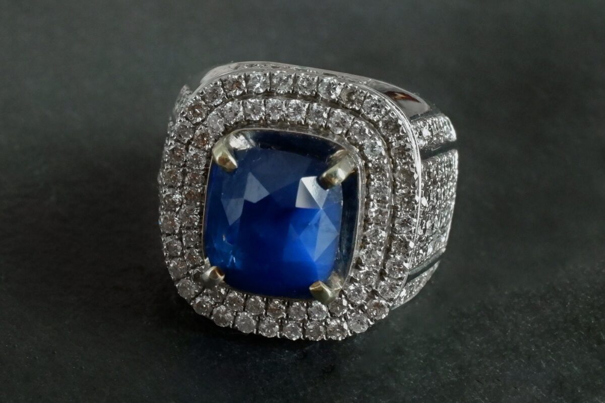 6ct Blue Sapphire Mens Ring Vintage 18k GEM GARDENER