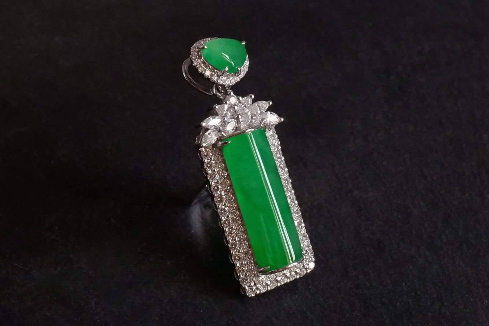 Long Jade Pendant, jade cylinder pendant, apple green jade pendant, apple green jade necklace, jadeite jade pendant, fine jade jewelry hong kong, high quality jade pendant, Gem Gardener