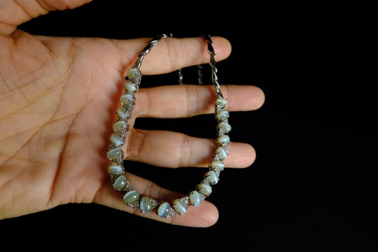 Cat's Eye Chrysoberyl Necklace, cat eye stone necklace, cat eye necklace gold, chrysoberyl cat's eye necklace, cat's eye stone jewelry, cat eye chrysoberyl jewelry, statement necklace singapore, Gem Gardener