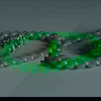 Green Jade Beaded Bracelet, barbara hutton jade, green jadeite jade beads bracelet, jade beads bracelet singapore, high quality jade beaded necklace