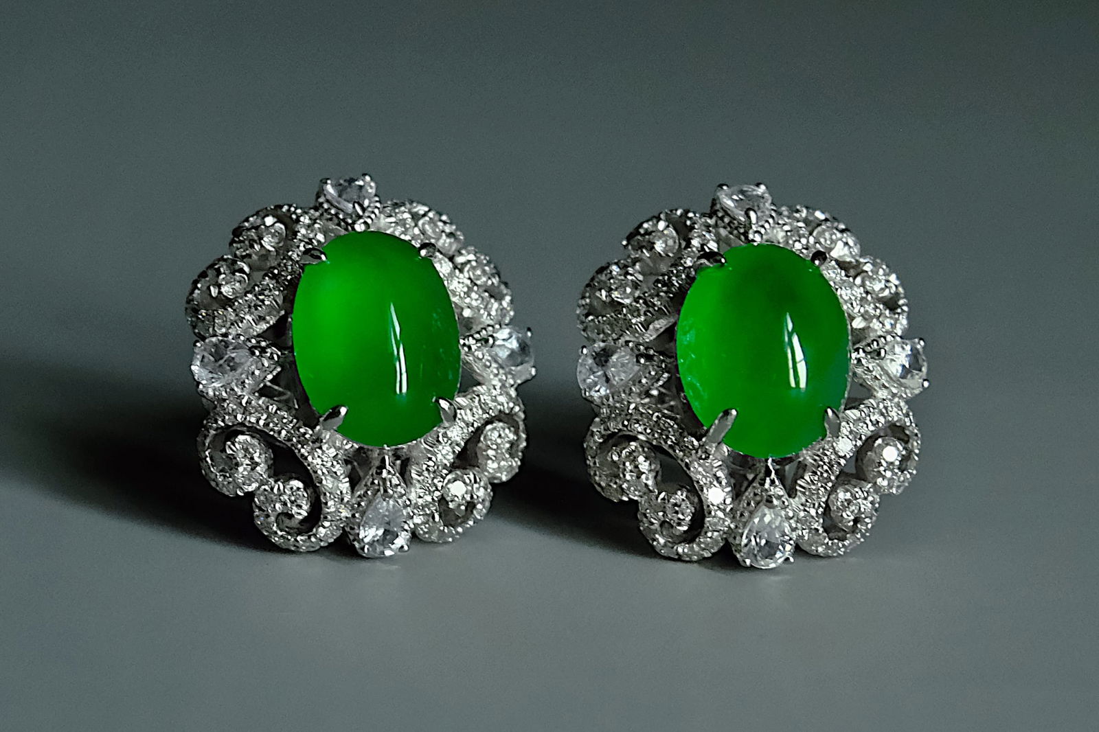 玻璃种翡翠, jadeite transparent, jadeite jade earrings, jadeite earrings studs, jade diamond stud earrings, jade earrings singapore, fine jade jewelry hong kong, jade jewellery singapore, Gem Gardener