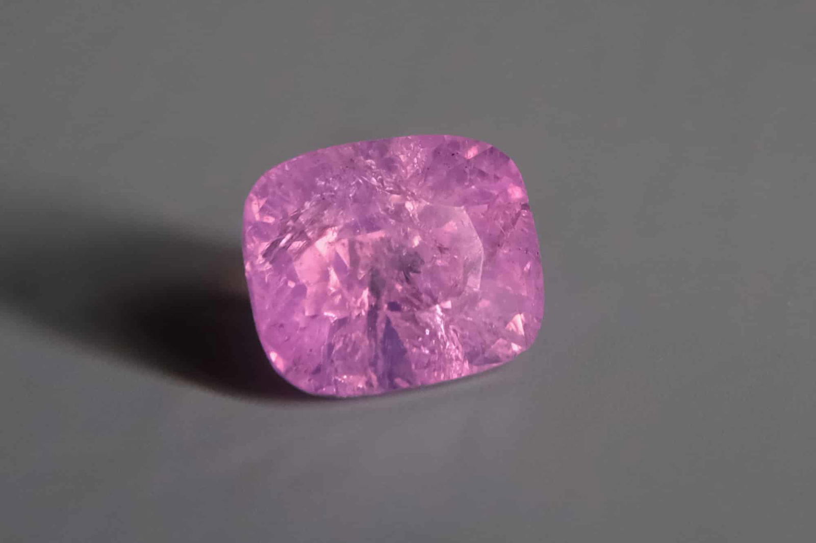 natural unheated padparadscha sapphire, loose padparadscha sapphire, padparadscha singapore, 5 carat padparadscha sapphire, padparadscha sapphire price per carat, tajikistan sapphire, Gem Gardener